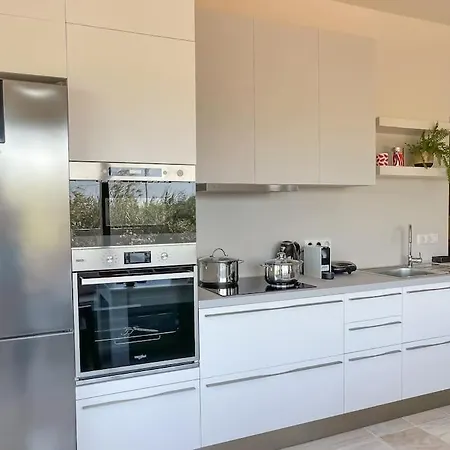 Amaryl Seaside Villa Glifades